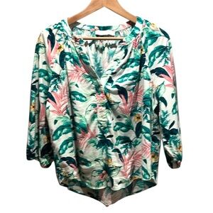 Ann Taylor LOFT Women’s Tropical v neck shirt Size Petite Large
